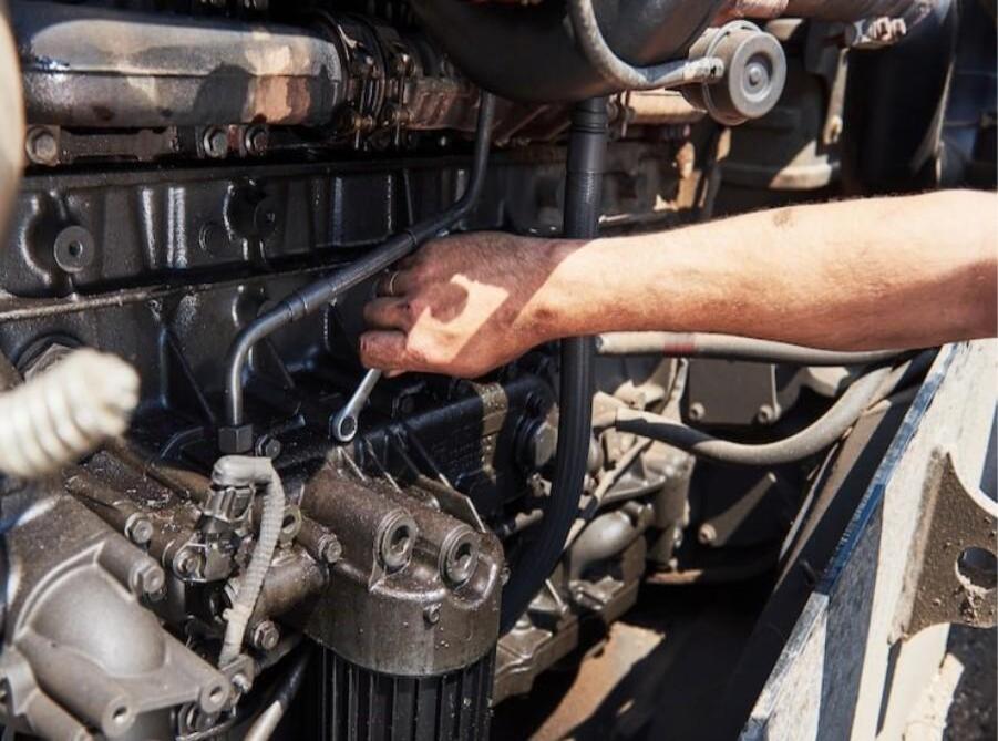 Causes of Engine Damage Causes of Engine Damage